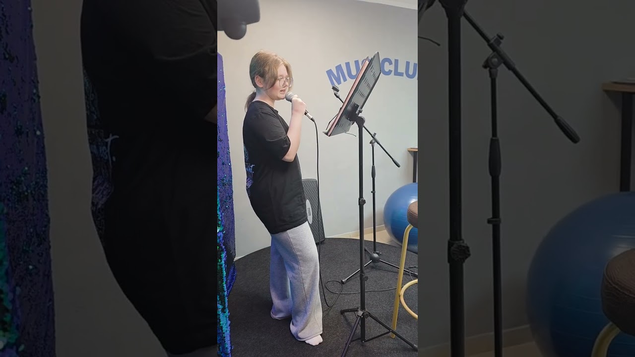 Пришли все🩷Вокальный клуб Ханты-Мансийск Musiclub🎤Почти даром до 15.01.2026 г.🎶 Начинающие вокалисты