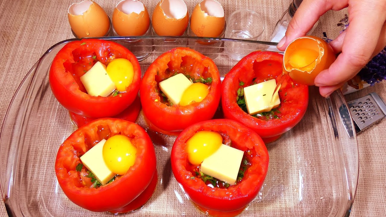 Tomates Rellenos Con Huevos Bacon y Queso #recetas