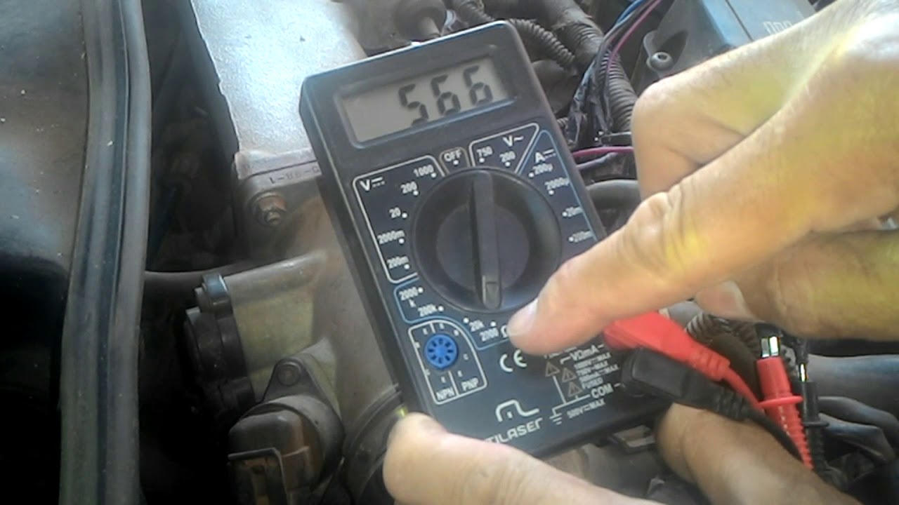 Teste com multímetro do sensor de rotação resistência e pulso do sensor.