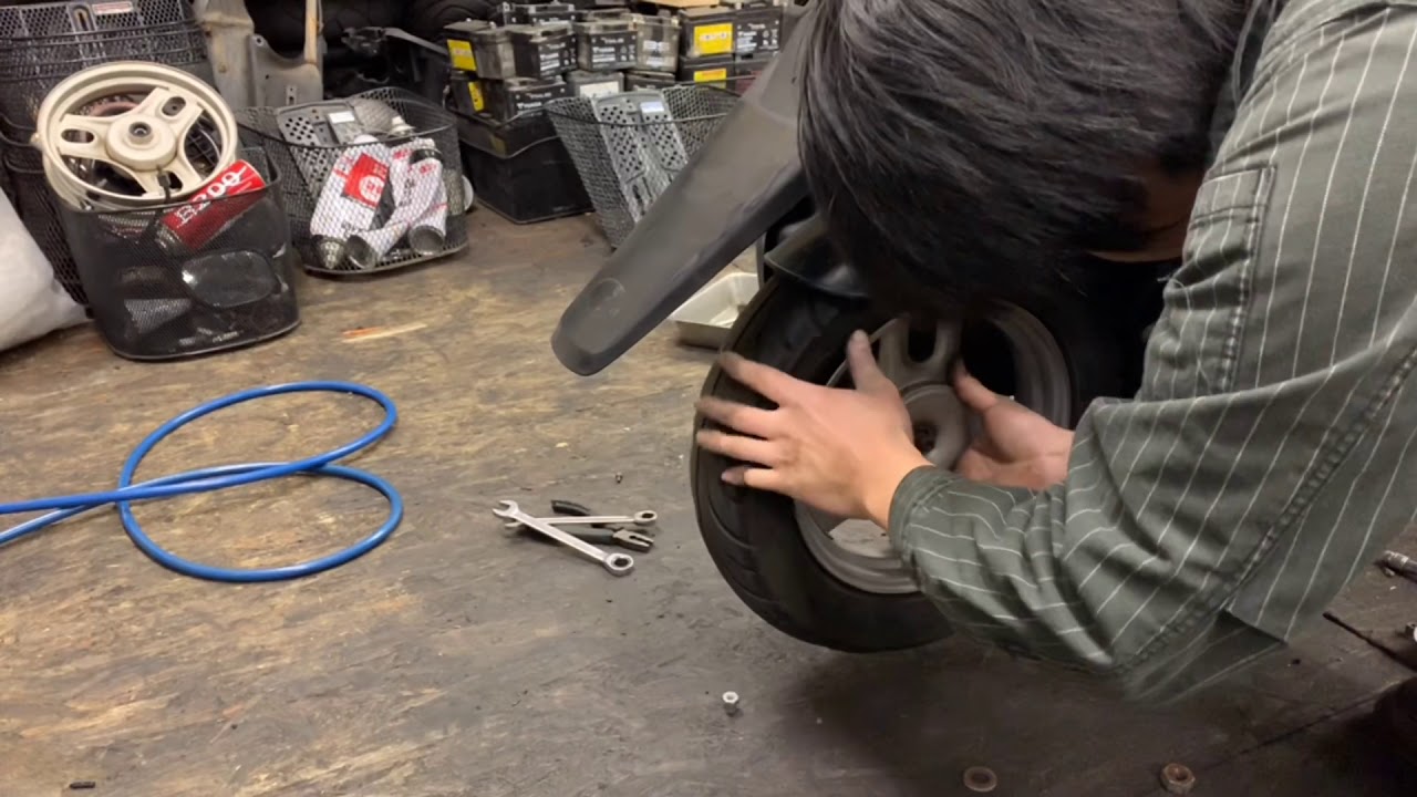 Dioの後輪ブレーキシュー交換を行いました♪ ばいく屋だっく