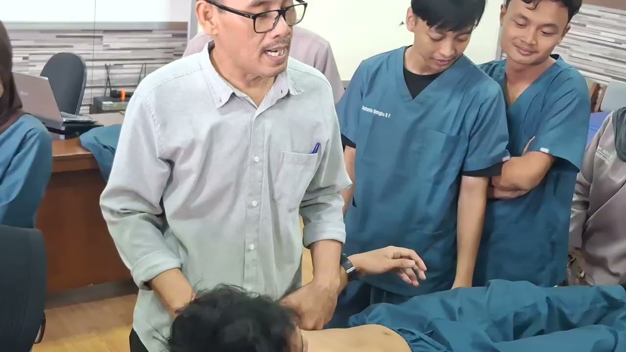 Release otot dan manipulasi sendi frozen shoulder (Arjun)