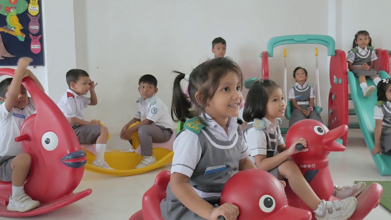 Leaders' School & College Chattogram at a glance.