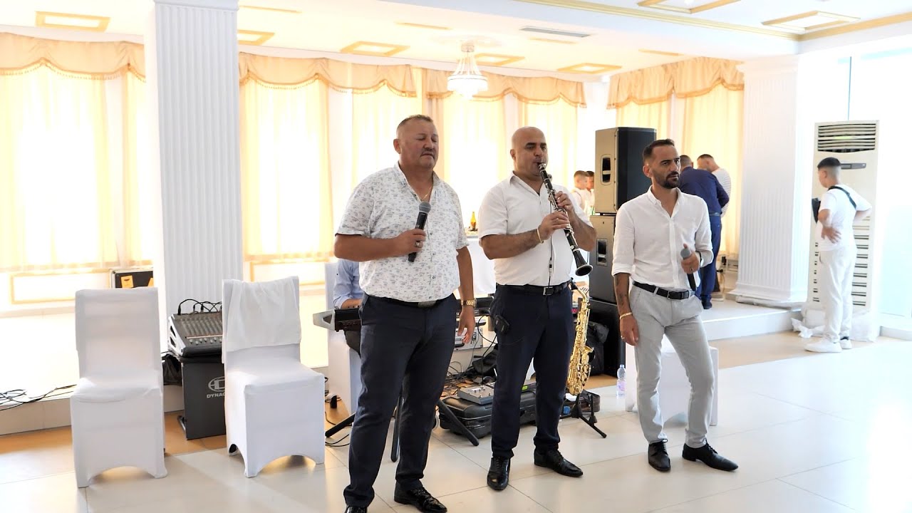 Muzik popullore jugu ne eventet Shqiptare nga Avni Lushka  Luli Qose dhe Aurel Permeti