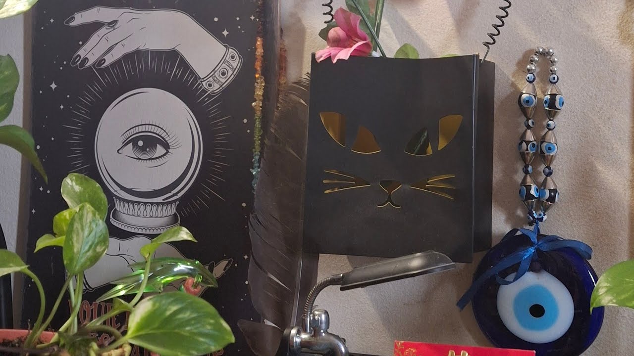 Tarot card reading for everyone ♥️ 💫💑