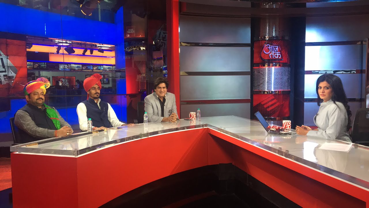 'पद्मावती' पर बेतुकी बयानबाज़ी कब तक ? | LIVE | News Tak