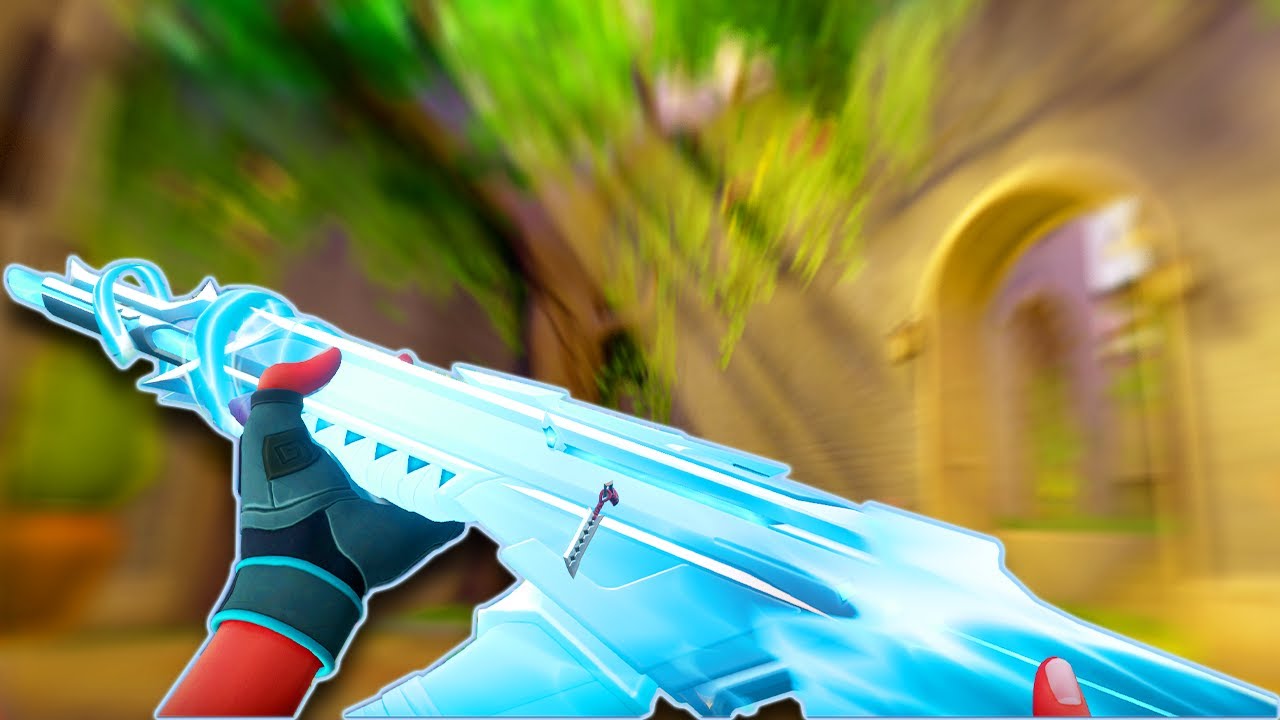 The NEW Vandal Skin Gave me Aimbot...