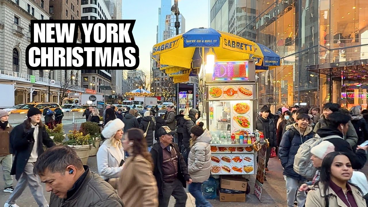 [4K] NYC Christmas Energy 🎄 Herald Square Lights, Markets & Windows
