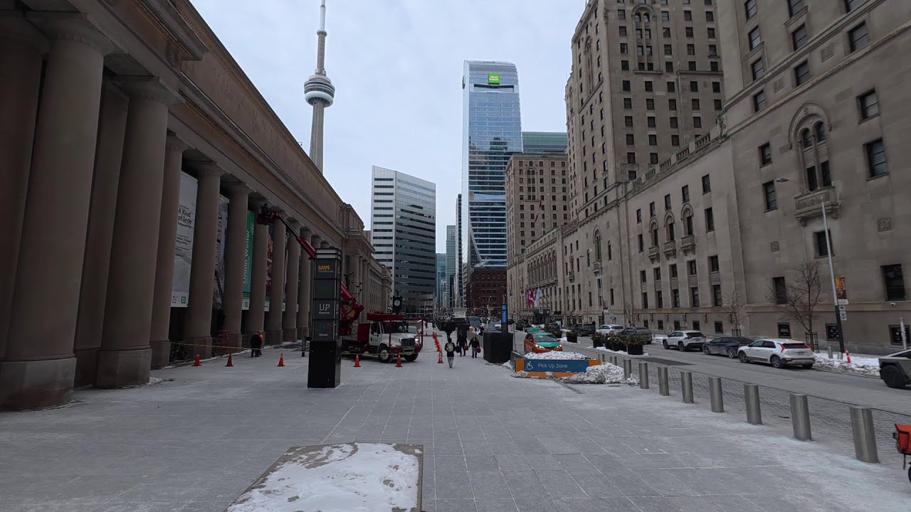 Toronto 🇨🇦 | Union Station, CN Tower & Front St (Monday, February 9, 2026)