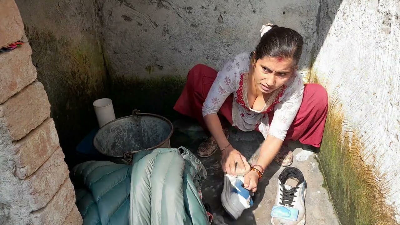 How to wash shoes 