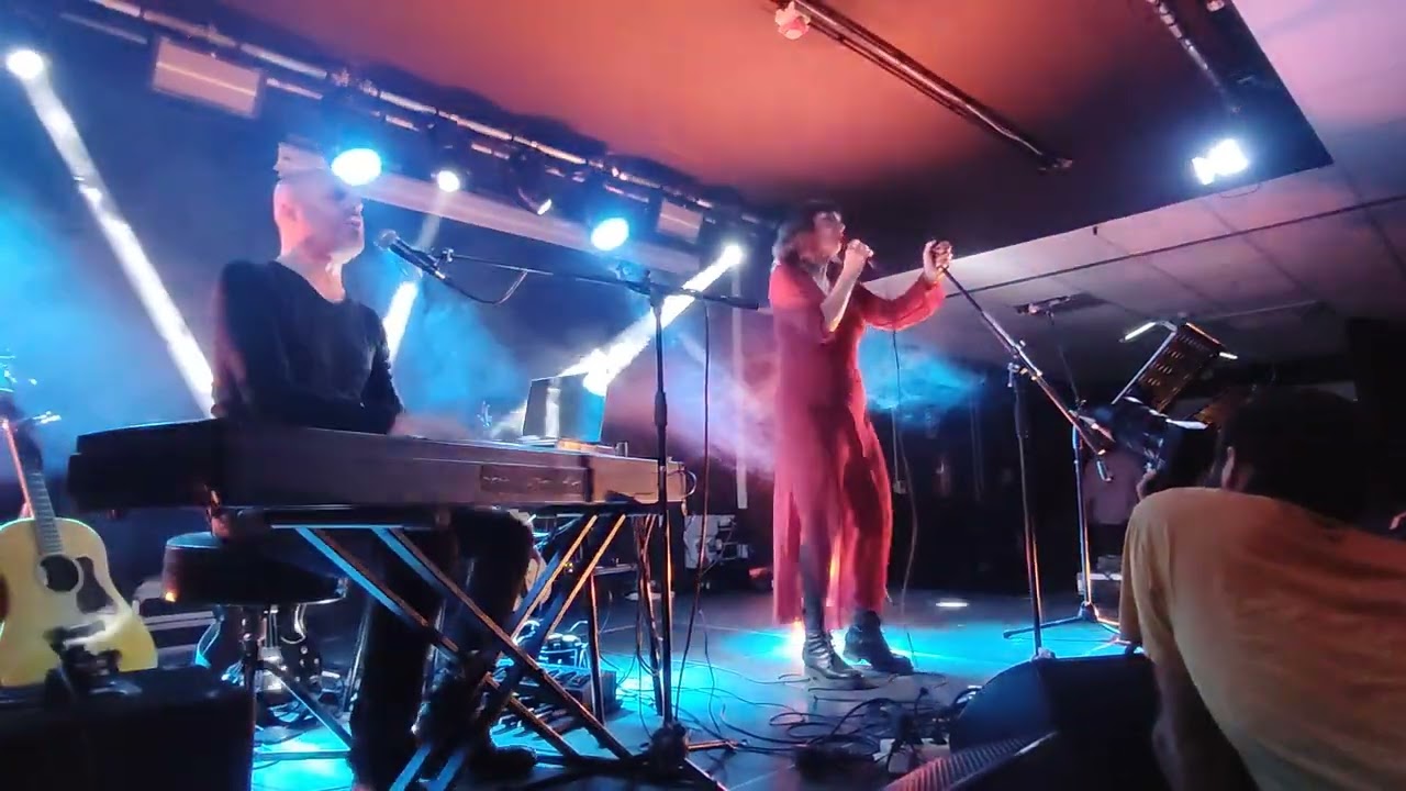 Cristina Donà e Saverio Lanza - Universo/Starman/Across the universe - Live 07/12/24 CPG Torino