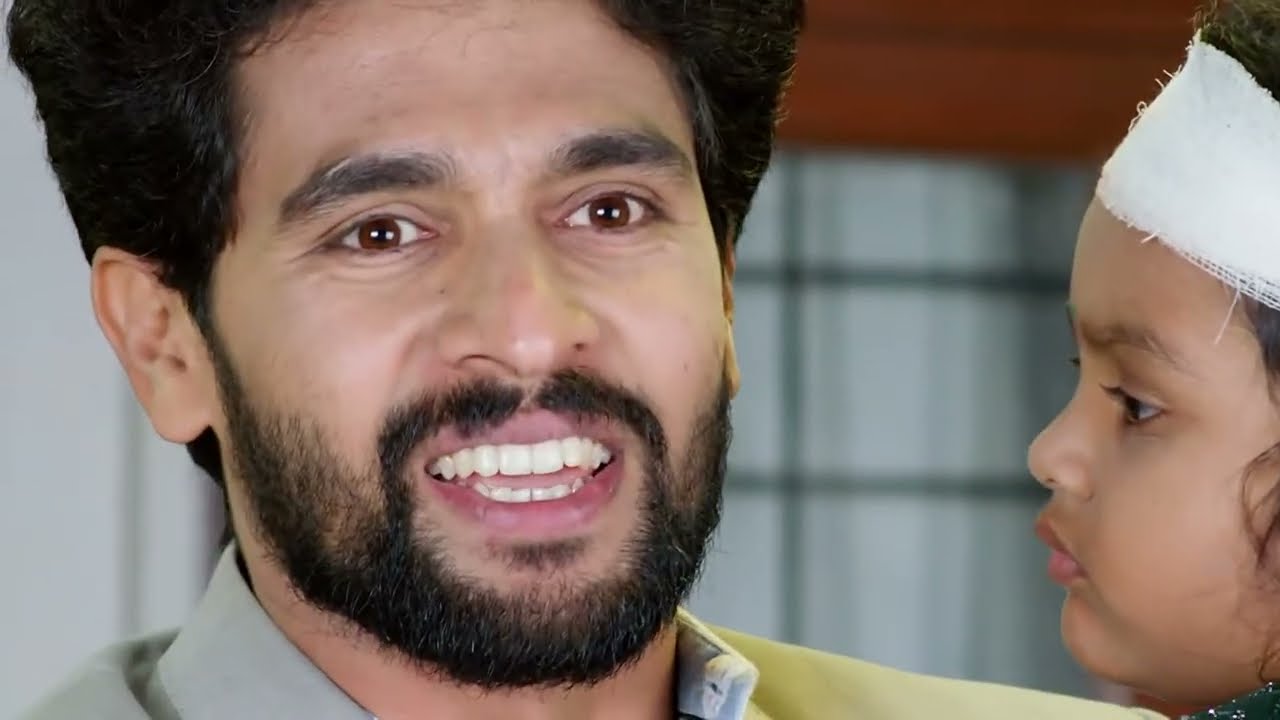 America నుంచి Hyderabad వచ్చాను | Radhaku Neevera Praanam | Full Ep 153 | Zee Telugu | 18 Oct 2023