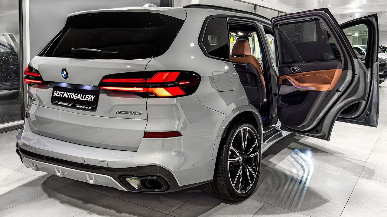 2026 BMW X5 - Interior and Exterior Details