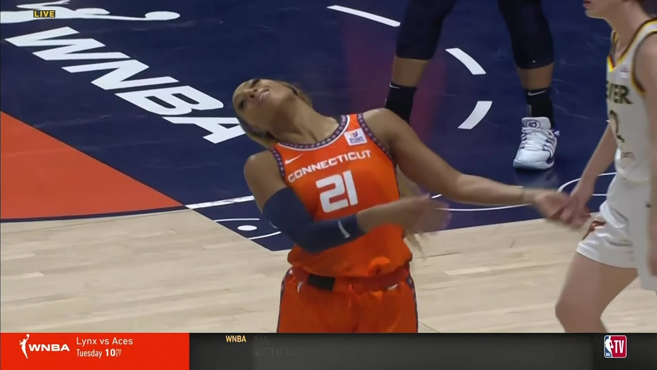 Caitlin Clark FOULED By Dijonai Carrington, Who COMPLAINS It Was A Flop | WNBA Indiana Fever vs Sun