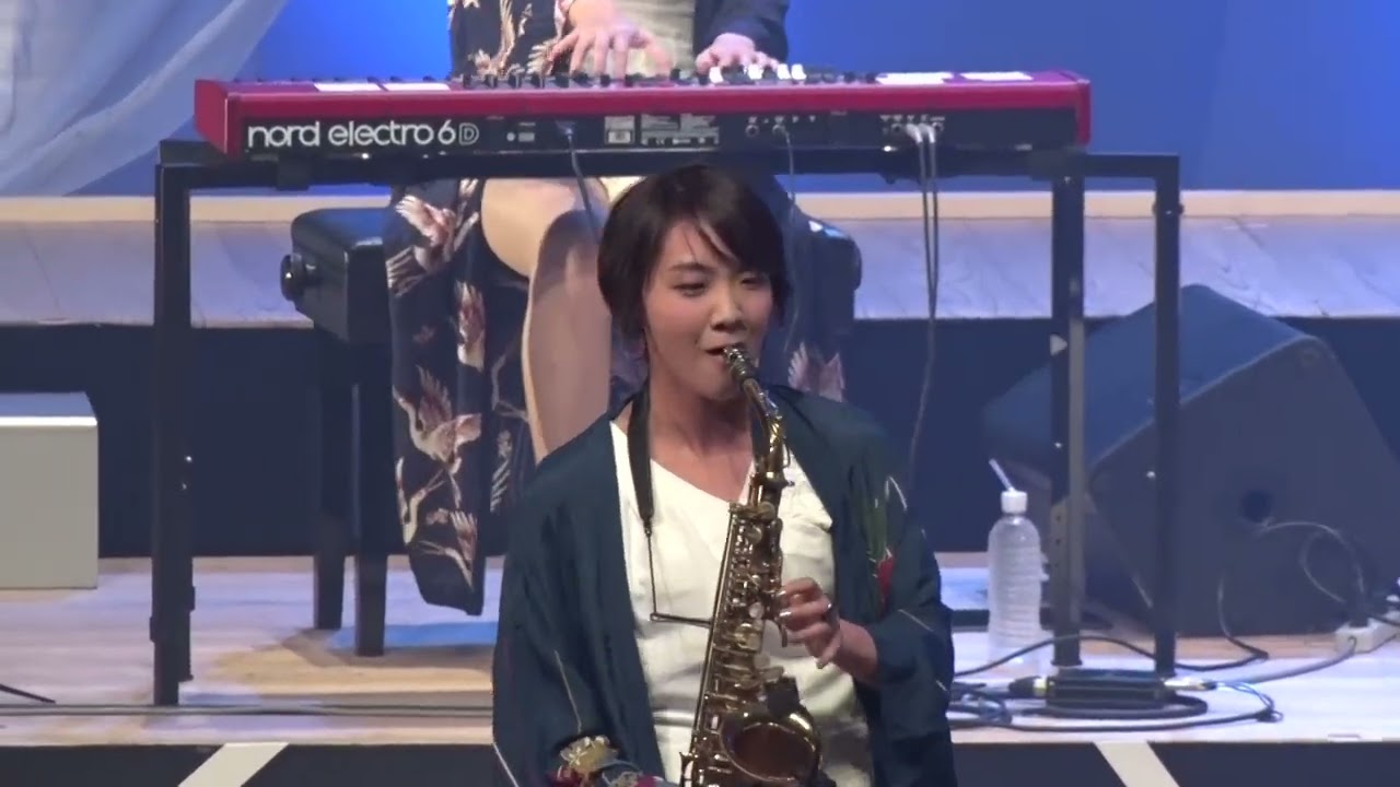 東京ブラススタイル　Blue Water