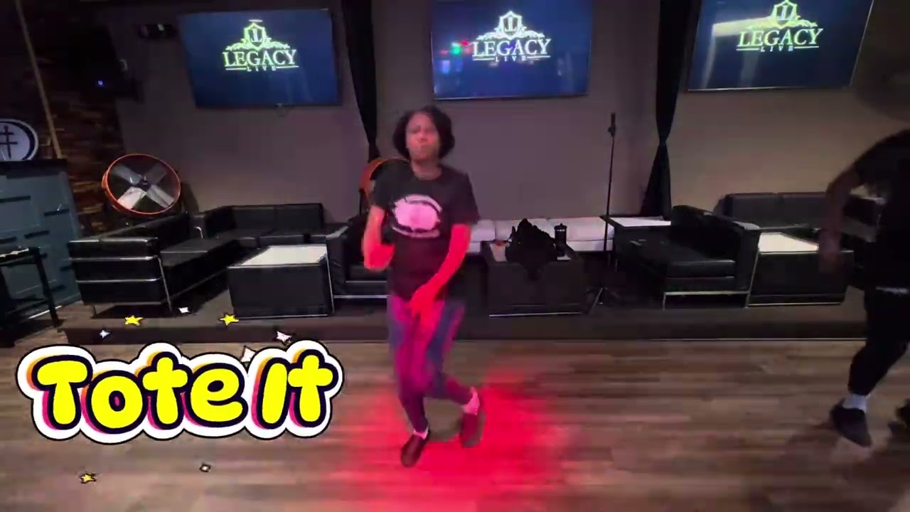 *WE DO NOT OWN THE RIGHTS TO THIS MUSIC* Tote it Line Dance (DJ BLAQSTARR) DC: TheLaSheaIyonna