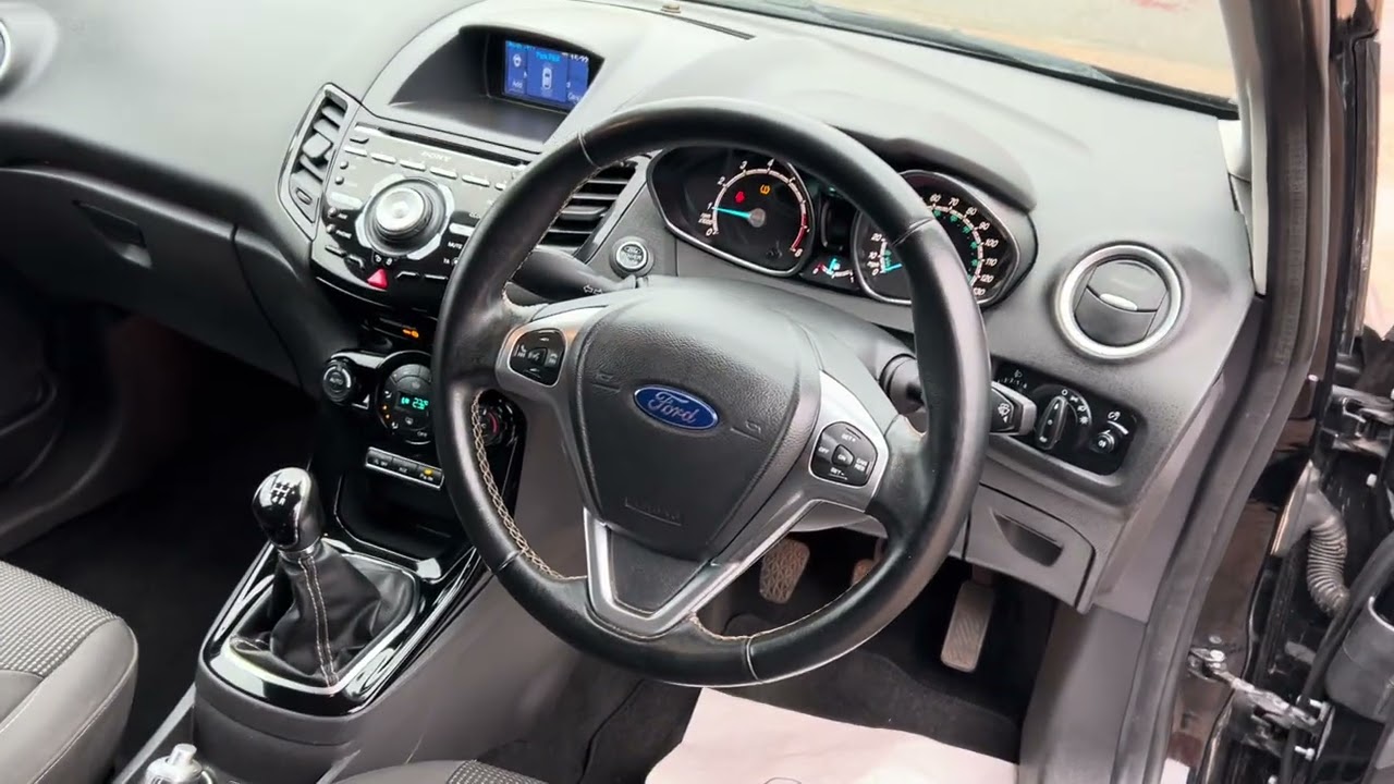 Ford fiesta Titanium 