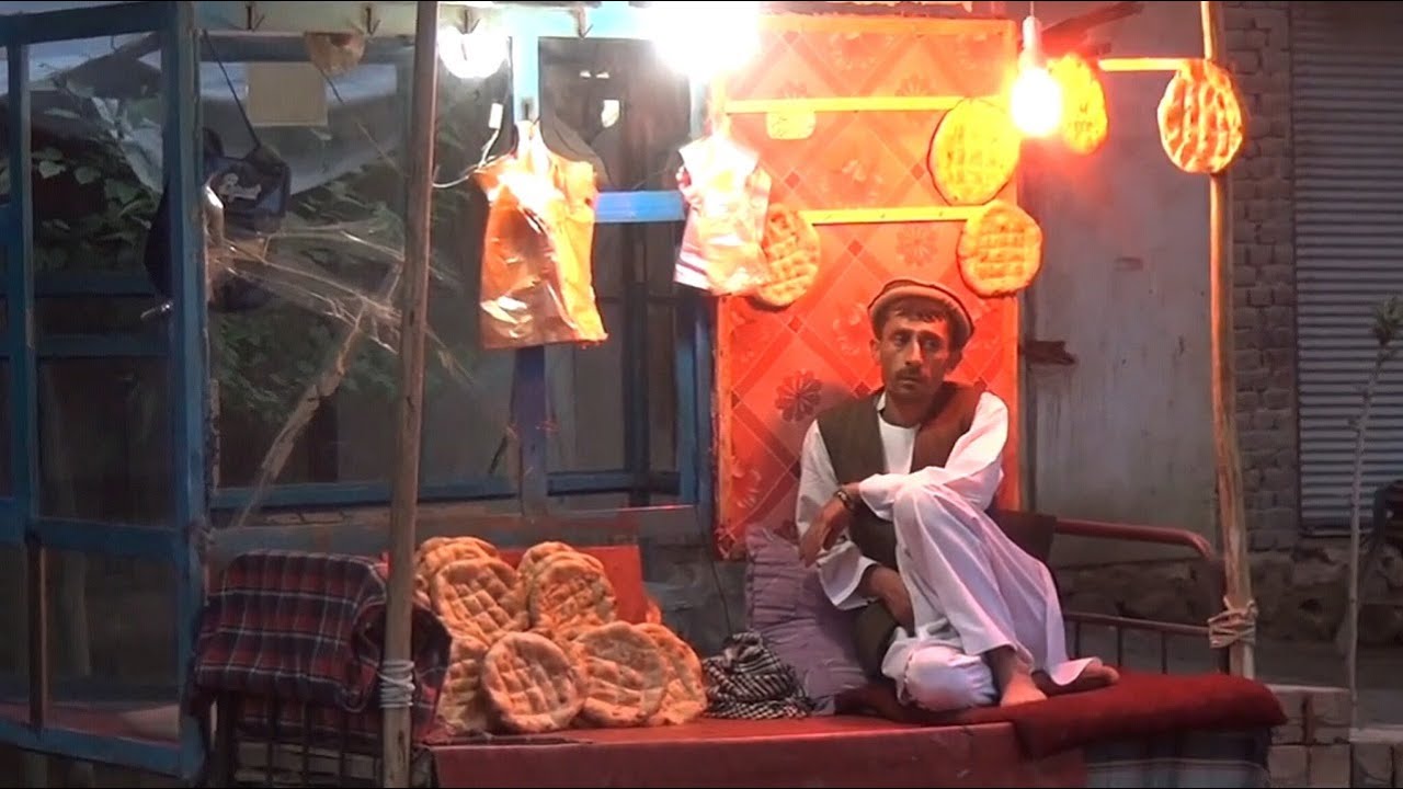 EFSANE LEZZET TANDIRDA AFGAN EKMEĞİ