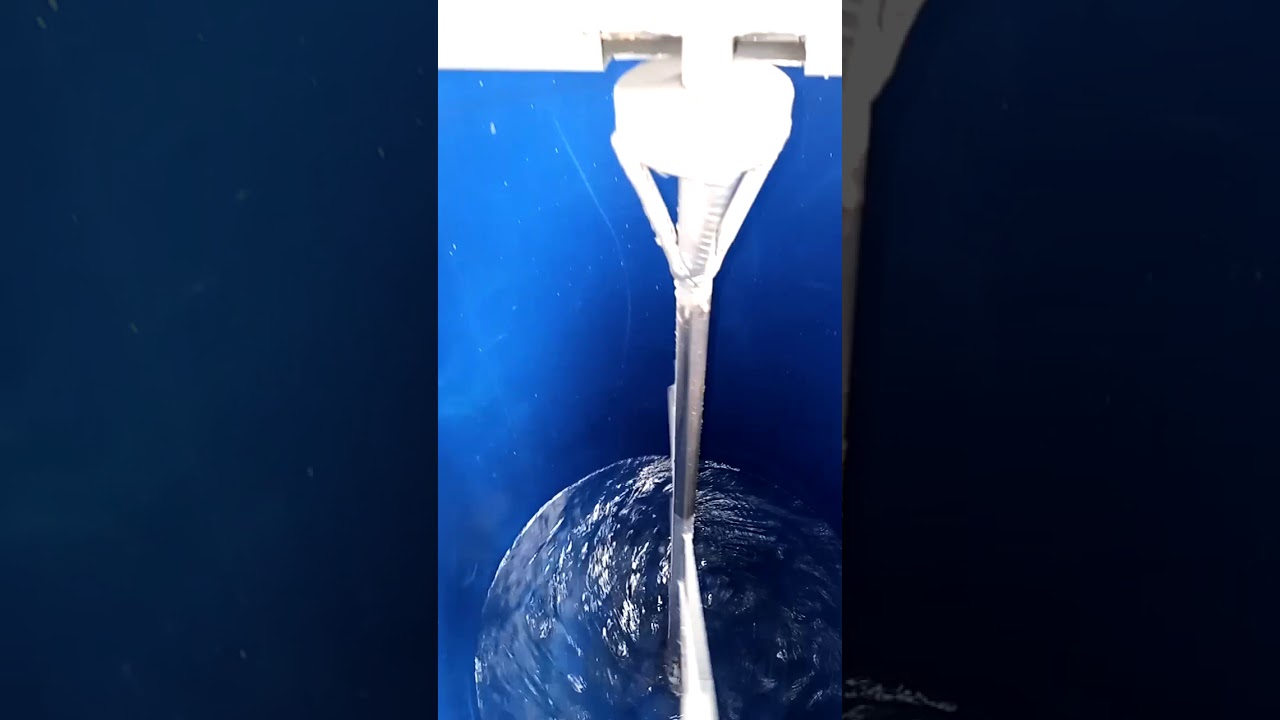 Afrique, Togo,mélangeur de savon et de liquide