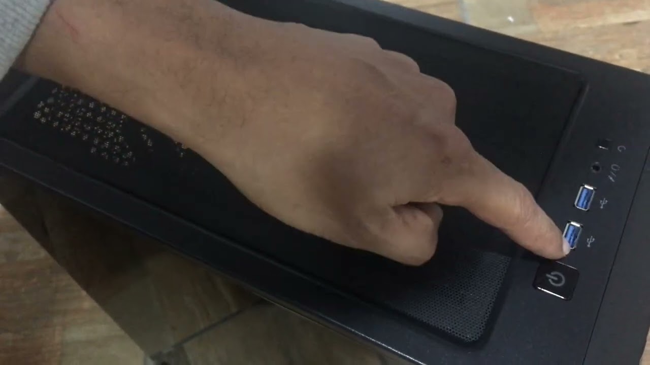 Unboxing Gabinete Corsair iCue 220T RGB