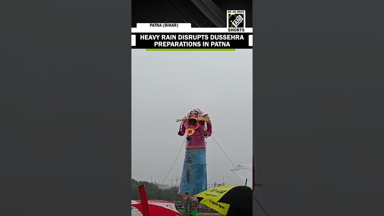 Ravana effigy&rsquo;s head bends under Downpour after Heavy rains in Patna