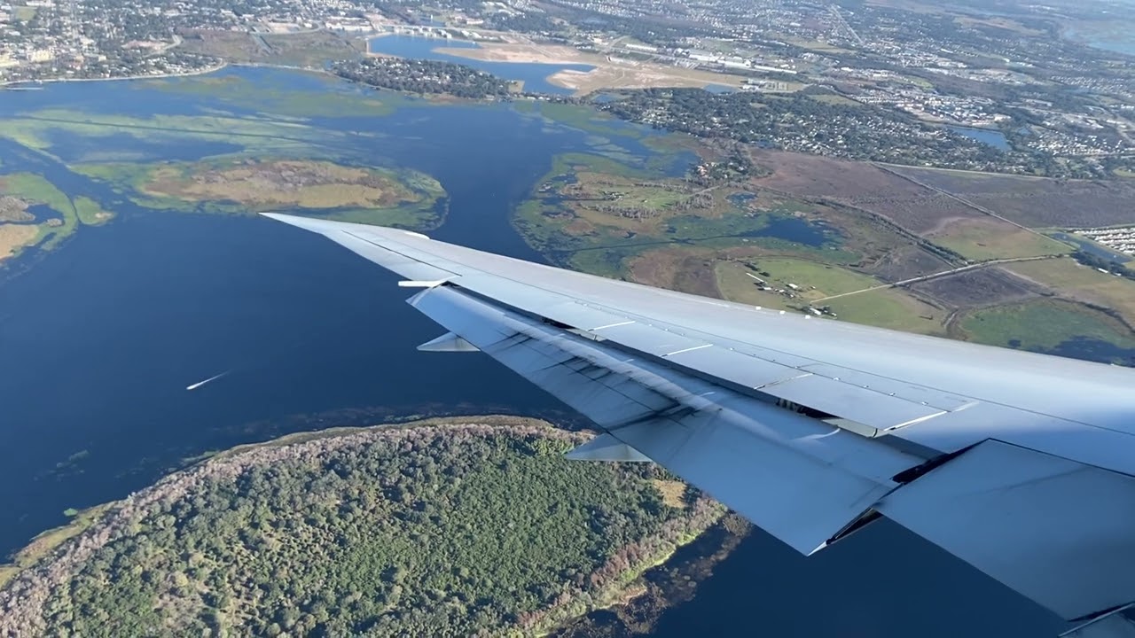 Delta Boeing 767-400 Landing at Orlando International (MCO)
