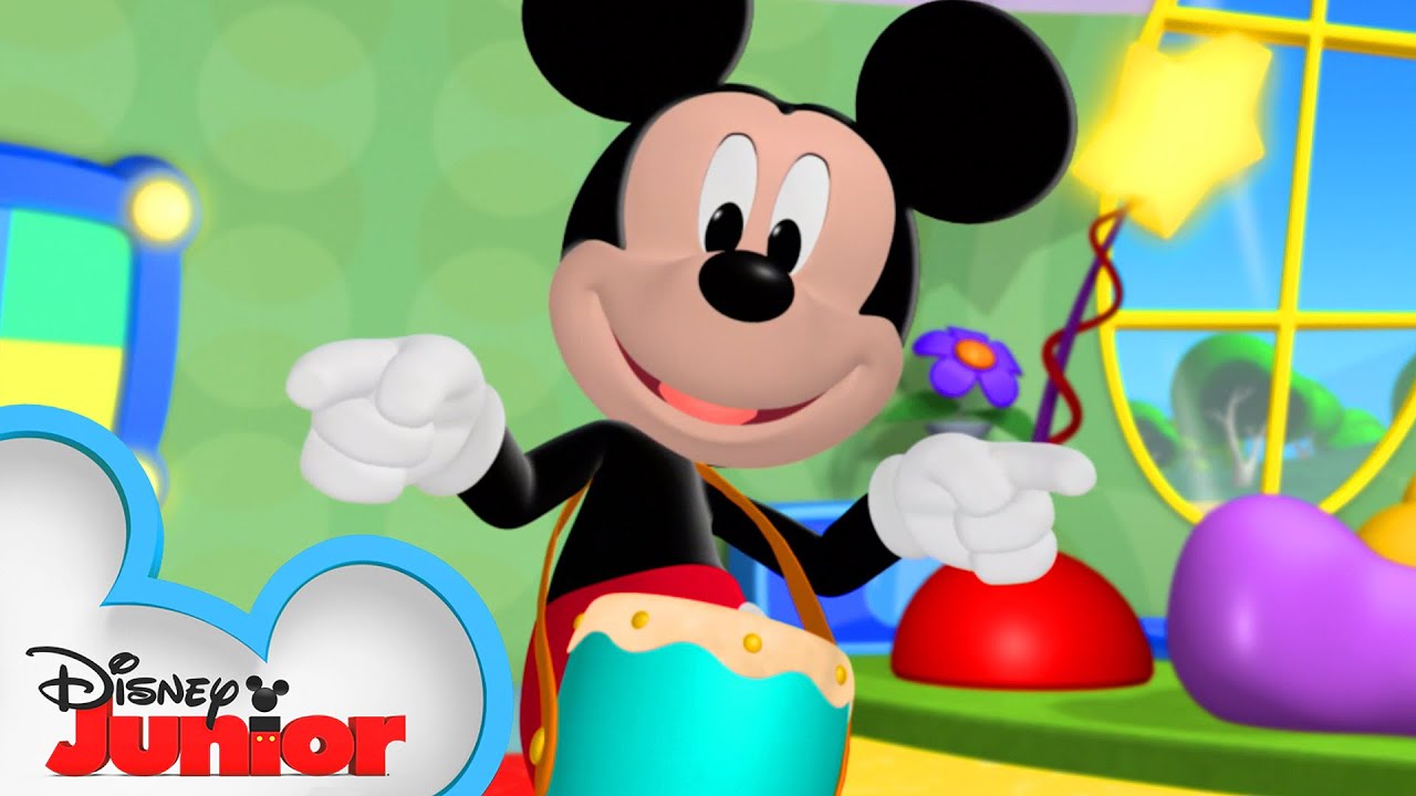 Dance Party at the Clubhouse 🕺| Mickey Mornings | Mickey Mouse Clubhouse | @disneyjr