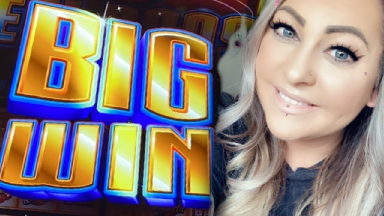 Queen Cash is back! Big Win on Quick Hit Riches Max bet