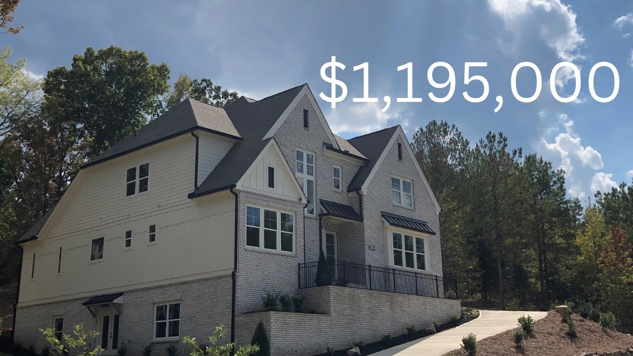 Exclusive Jaw-Dropping $1.1M New Construction Ultra-Modern Luxurious Masterpiece in Jefferson, GA!