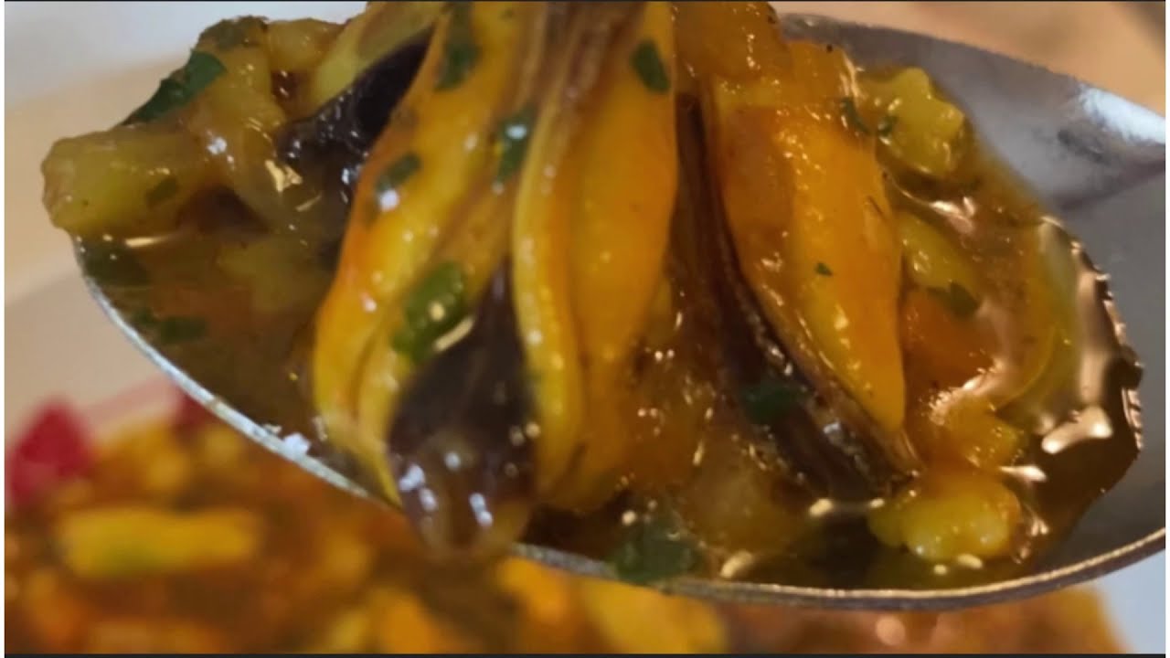 Zuppa di cozze in meno di 20 minuti 🥣طريقة تحضير شربة بوزروك او المحار لن تستغنين عنها بعد الان