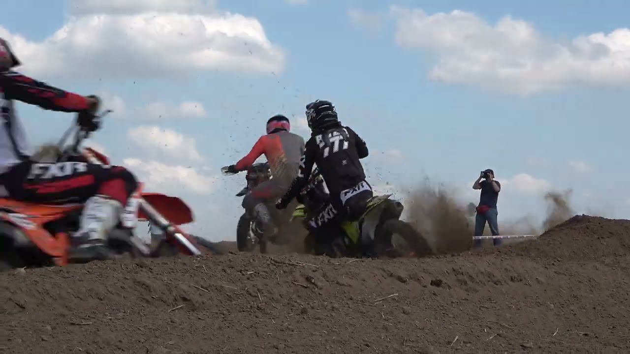 Tosty's   Stoppelcross 2025  Glasin