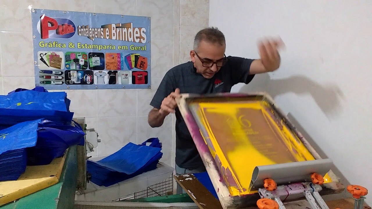 Estampas em Sacolas Plásticas Alça Fita