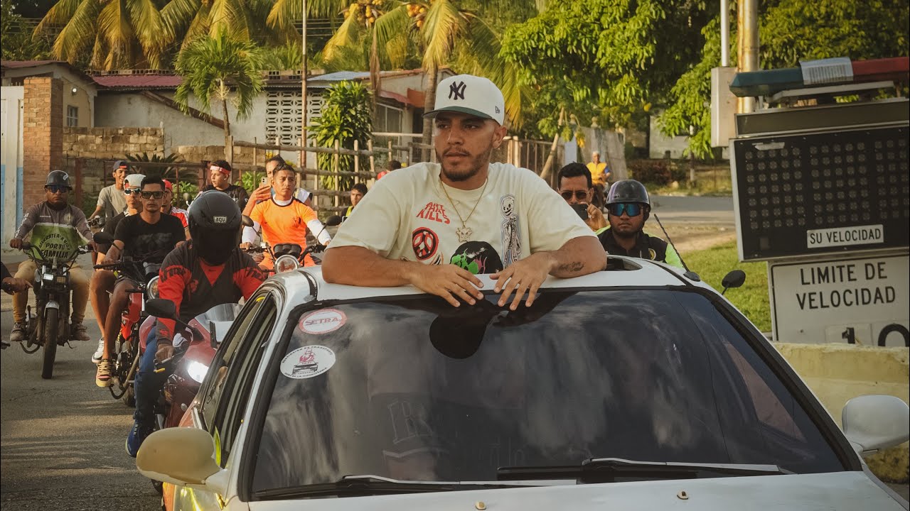 Danger - JhayF (Video Oficial)