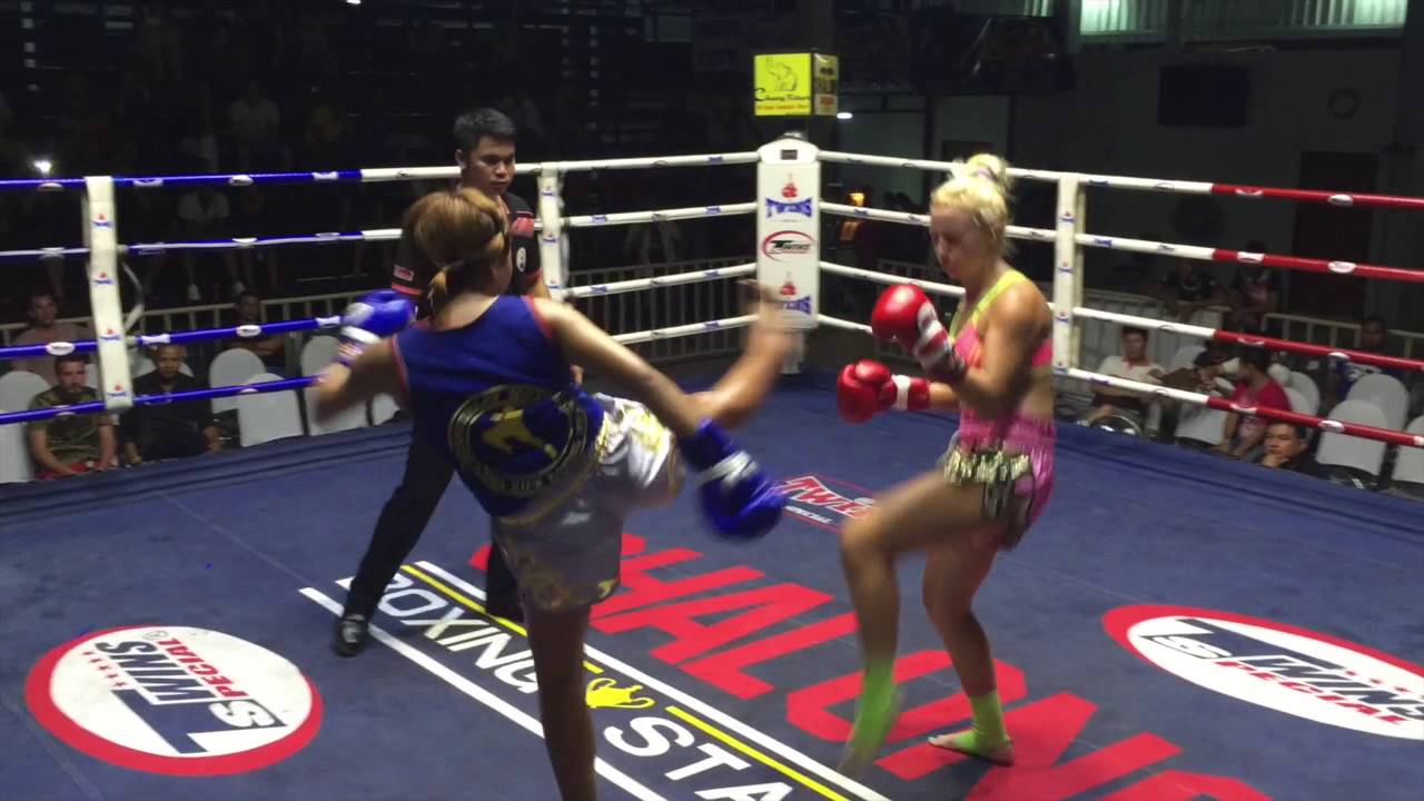 Katya PhuketTopTeam Russia vs Thitikan Thailand Female Muay Thai fight 22 Sep 2015