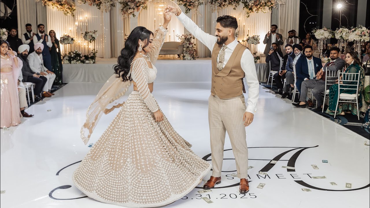 Ash & Inder | Epic Punjabi Engagement Dance Performance 2025 | Couple & Family Bhangra Dance 