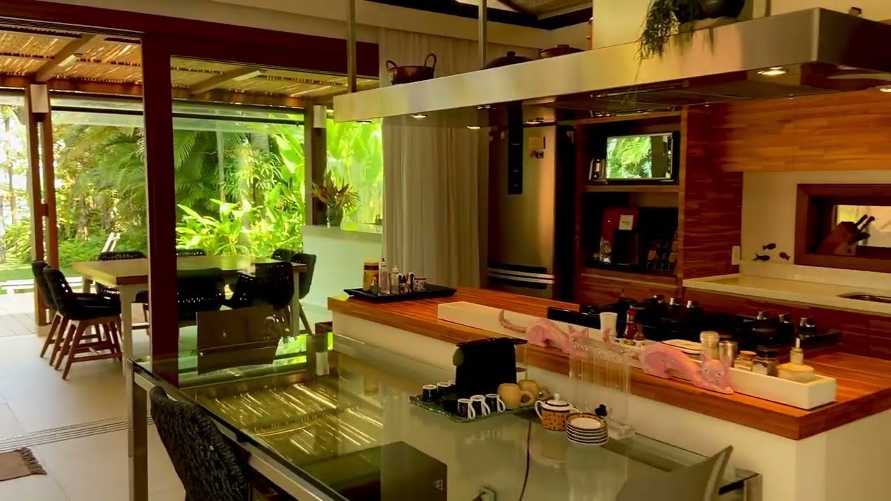 Casa Pé na Areia Privativa no Canto Direito de Juquehy