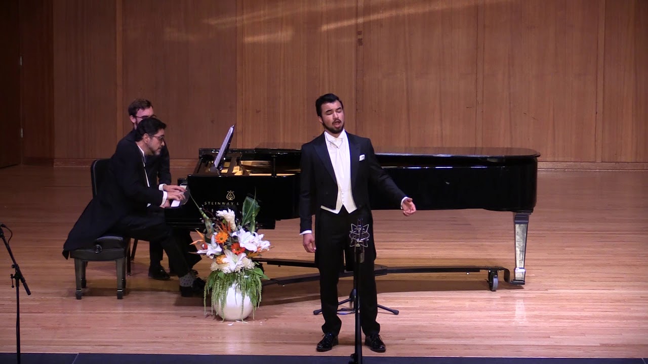 Anthony Leon, Tenor - 