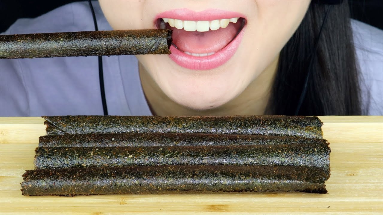 ASMR *SPICY* SEAWEED SNACK (EXTREME CRUNCH EATING SOUNDS) MUKBANG *NO TALKING* | wendyasmr