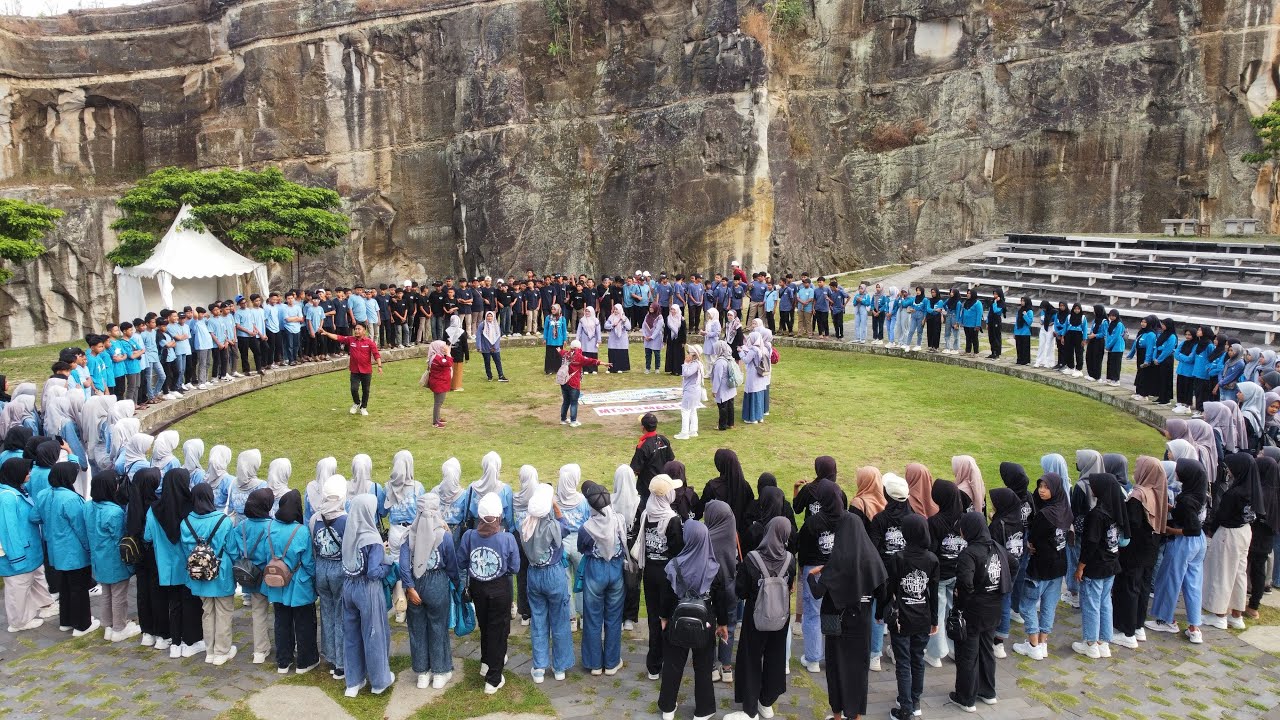 Study Tour MTs N 3 Magetan ke Yogyakarta 14 september 2024