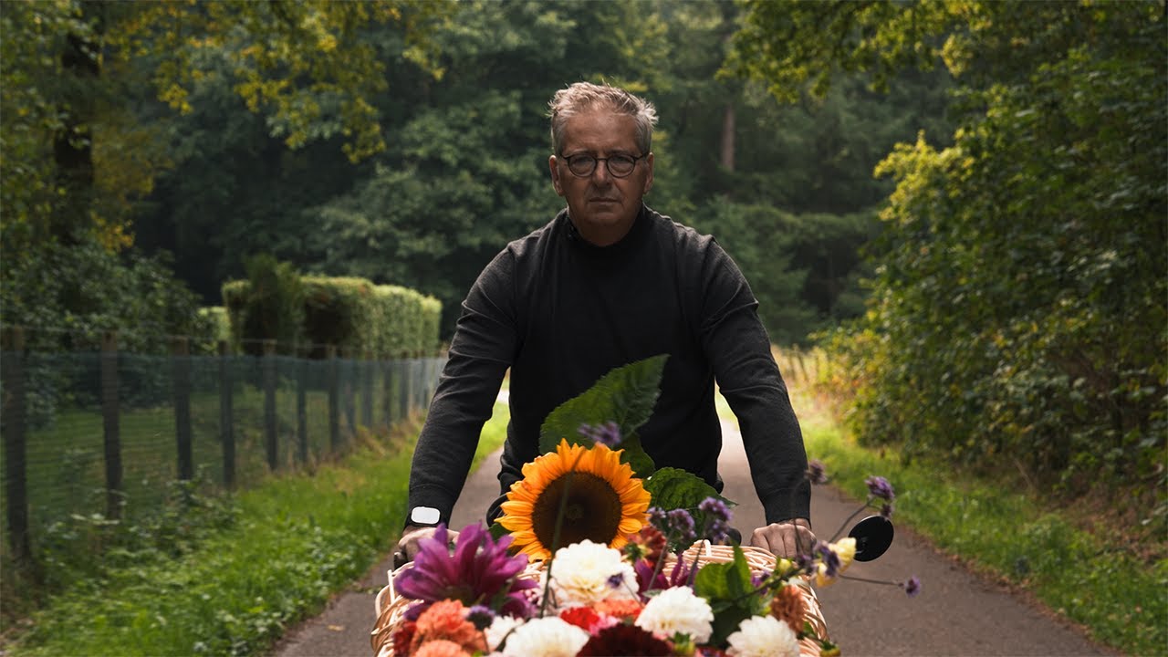 Een waardig en duurzaam afscheid – de elektrische rouwfiets van Uitvaartzorg Rijksen