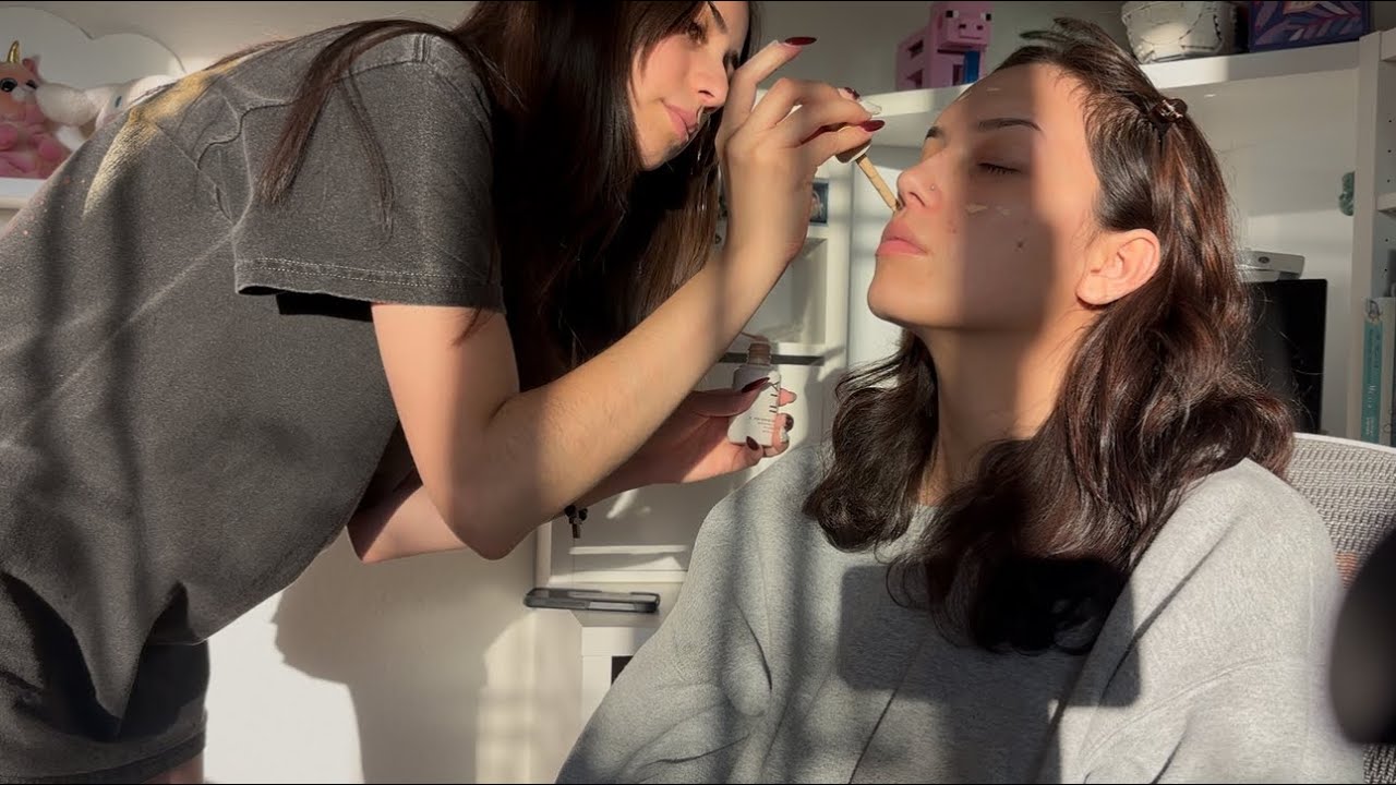 Doing my sisters make up!! ASMR⋆˚𝜗𝜚˚⋆ soft spoken, tapping, lofi~