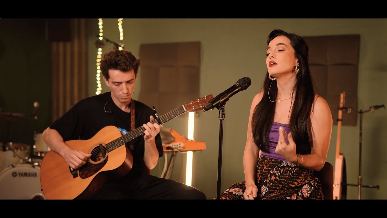 BIBI - Neem Me Mee [Live Sessie]