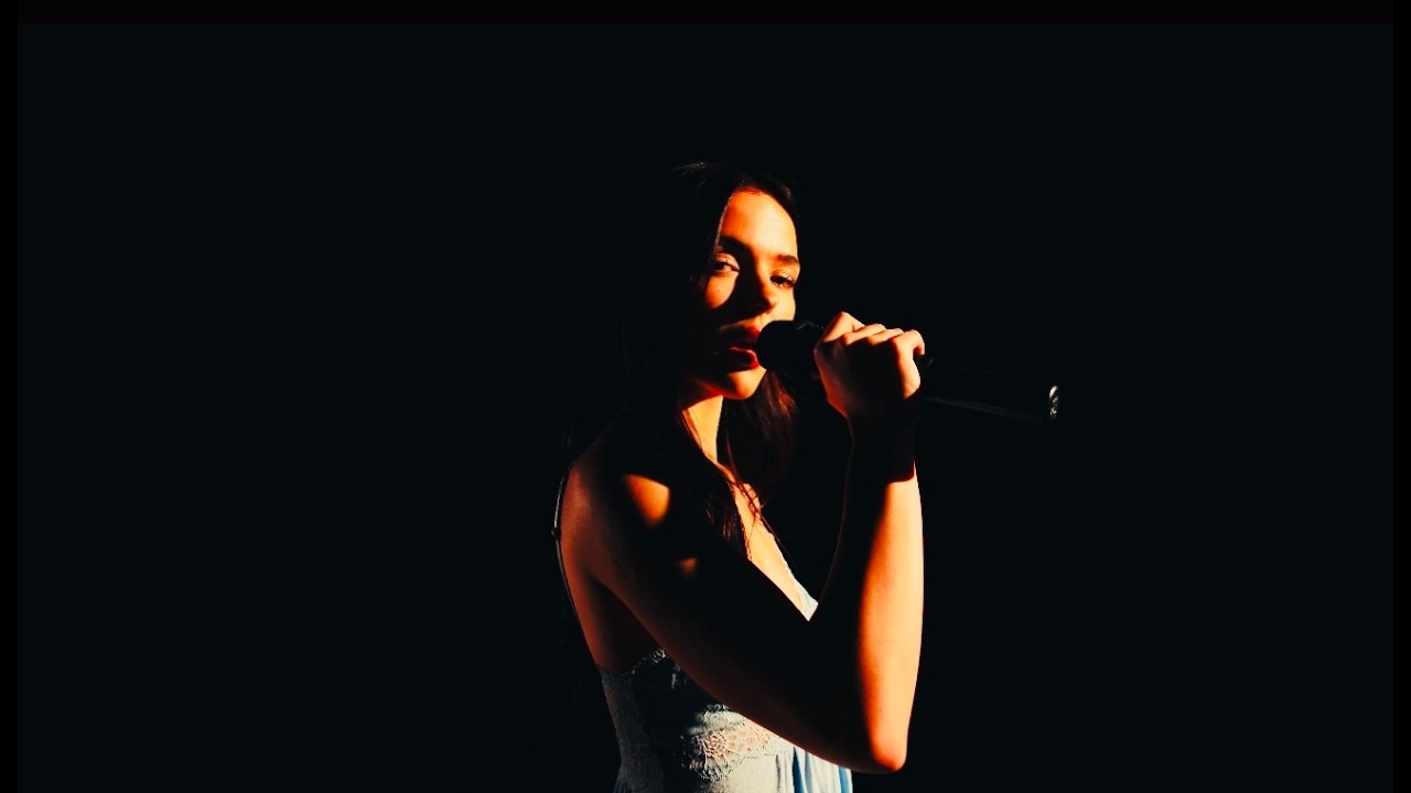 AVA RENN - Bring Me To Life (Evanescence Cover)