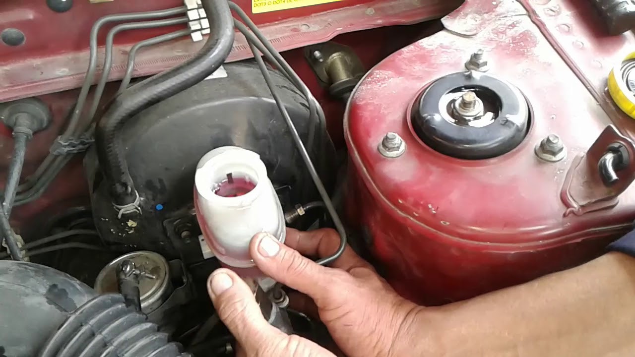 NISSAN SENTRA 2011 COMO REPARAR CILINDRO PRINCIPAL DE FRENOS QUE SE BAJA EL PEDAL AL FONDO