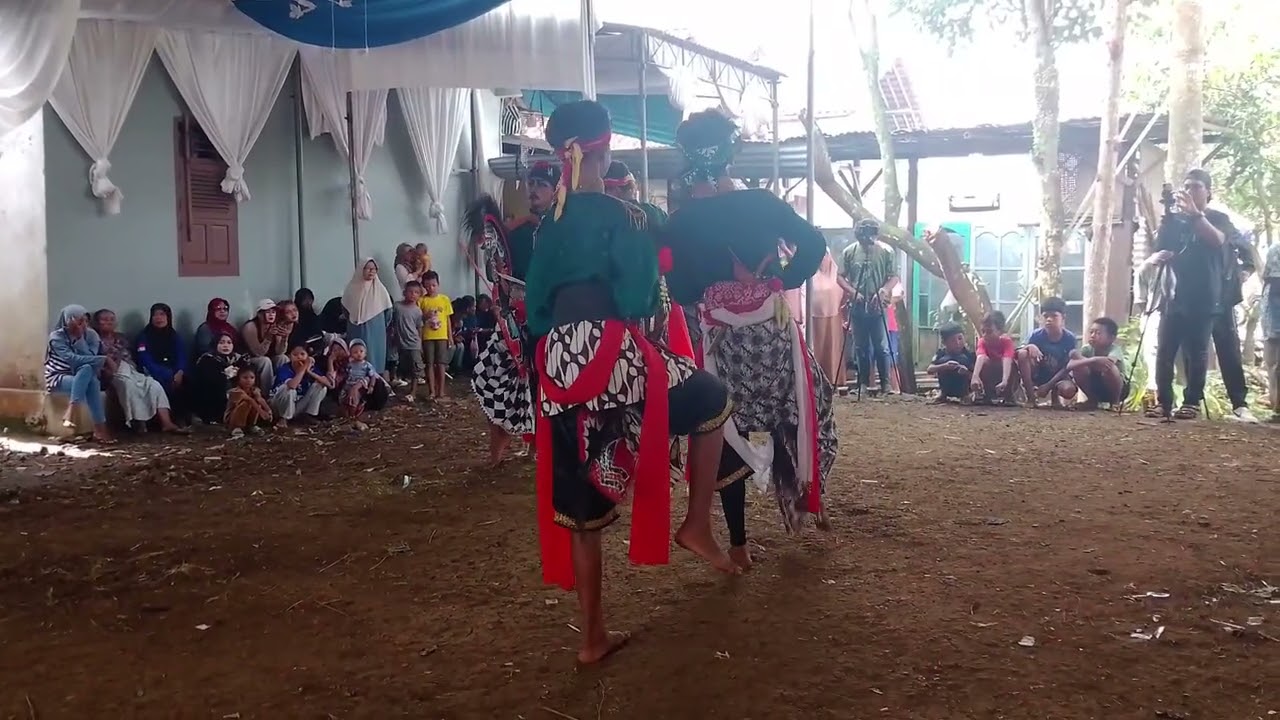 Ebeg Wahyu turonggo jati live dk.kebonan ds.sidoharum kec.sempor kab.kebumen