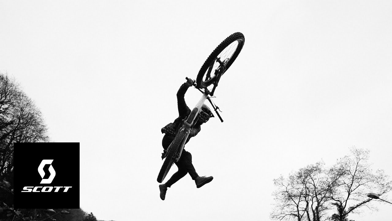 Mind-bending French Freeride Lines | Side Hits ft. Vinny T
