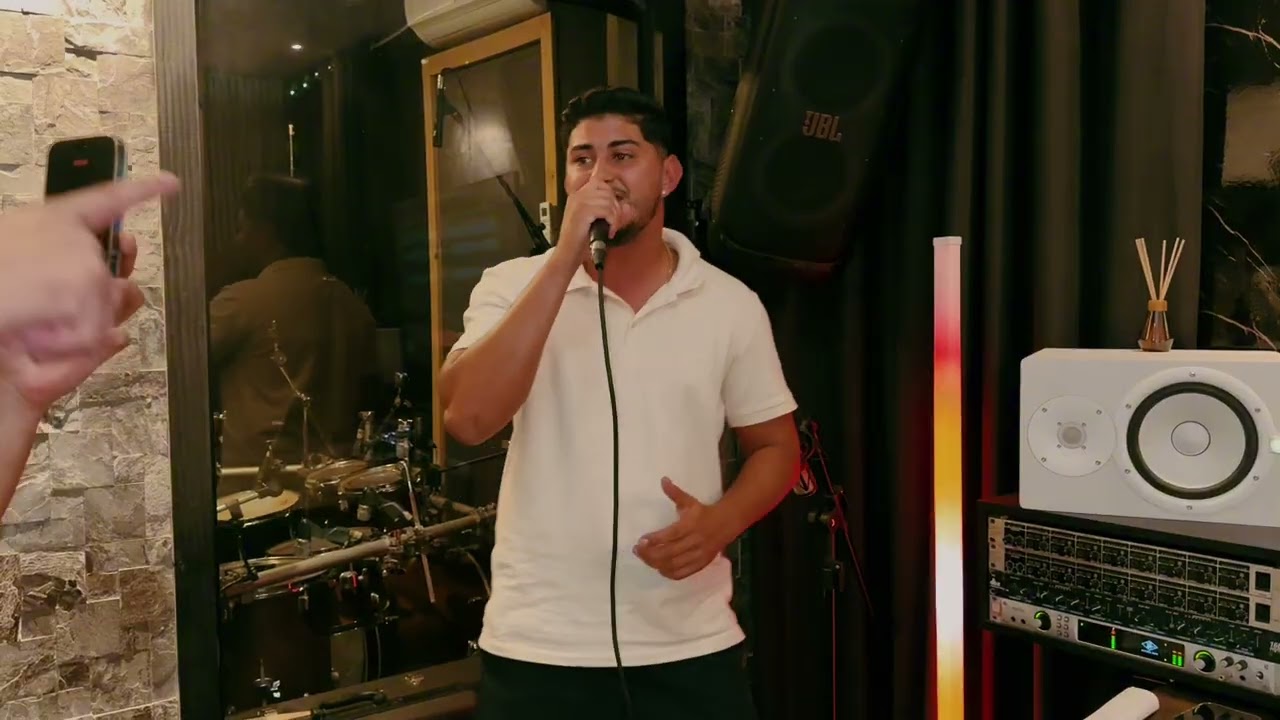 EU TE AMO - DOU A VIDA POR UM BEIJO - PAULINHO GUEDEZ - BAR ABERTO