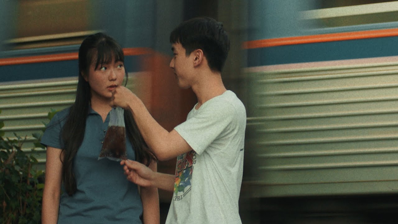เพียงแค่ถามเธอดู (Can I ask?) - AYLA's [ Official MV ]