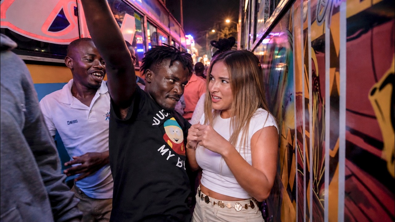 AS&Iacute; es la VIDA NOCTURNA en &Aacute;FRICA 😳 | Lo que pasa en NAIROBI de noche 🇰🇪
