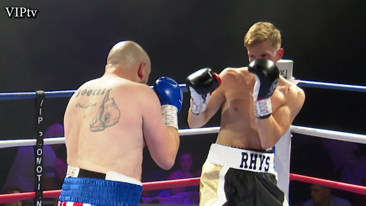 Rhys Woods v Lewis van Poetsch at The whites Hotel Bolton Sept 11th 2021