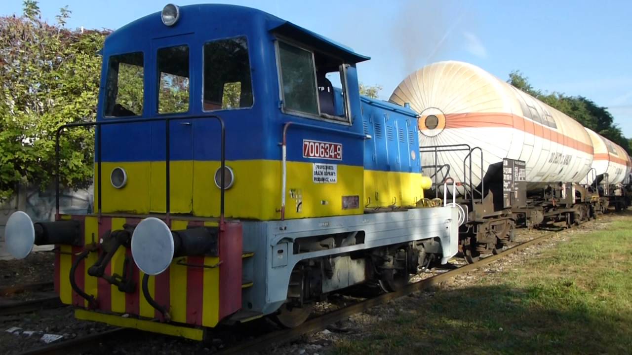 Prasátko, motorová lokomotiva řady 700 (FHD)